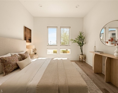 20601 W Overlook Court - Photo Thumbnail 22