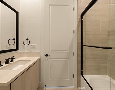 20601 W Overlook Court - Photo Thumbnail 26