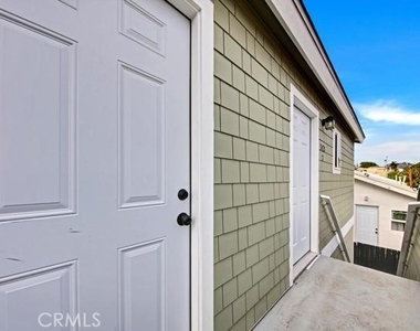 2421 L St. - Photo Thumbnail 2