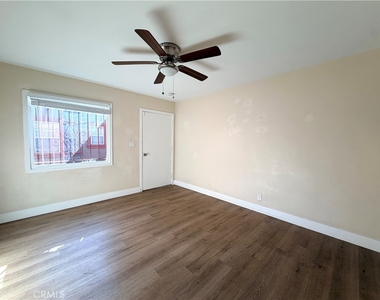 6803 Middleton Street - Photo Thumbnail 2