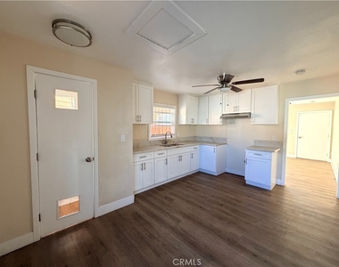 6803 Middleton Street - Photo Thumbnail 4