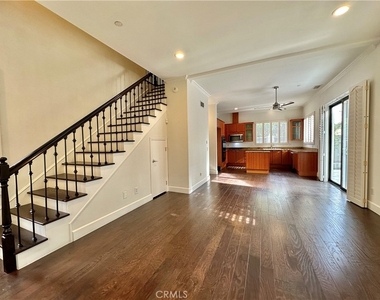 2222 Rockefeller Lane - Photo Thumbnail 5