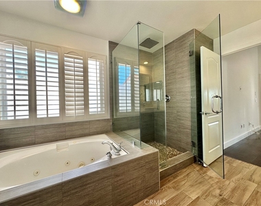 2222 Rockefeller Lane - Photo Thumbnail 25