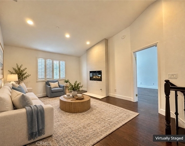 2222 Rockefeller Lane - Photo Thumbnail 8