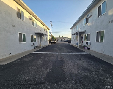 10813 Elliott - Photo Thumbnail 1