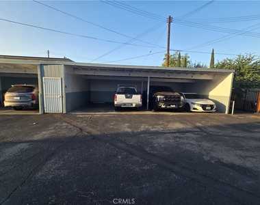 10813 Elliott - Photo Thumbnail 25