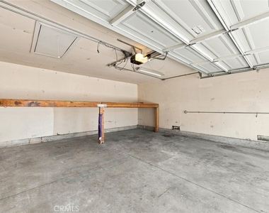 5706 Old Village - Photo Thumbnail 13
