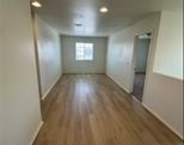 15664 Kadota - Photo Thumbnail 3