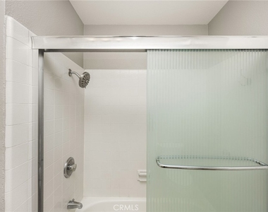 1046 E Chalynn - Photo Thumbnail 18