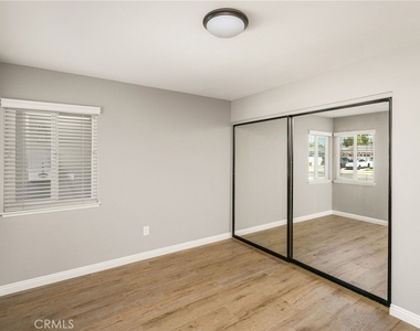 1046 E Chalynn - Photo Thumbnail 27