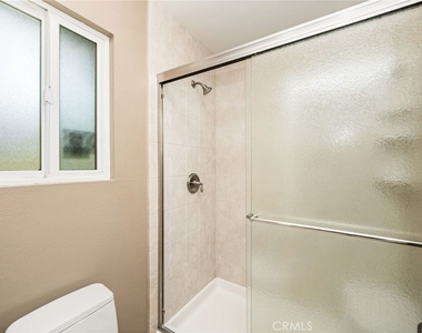 5463 Lupine - Photo Thumbnail 31
