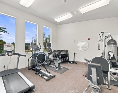 435 W Center Street - Photo Thumbnail 19
