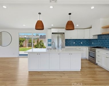 3097 Molokai Place - Photo Thumbnail 4