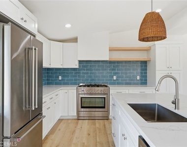3097 Molokai Place - Photo Thumbnail 3