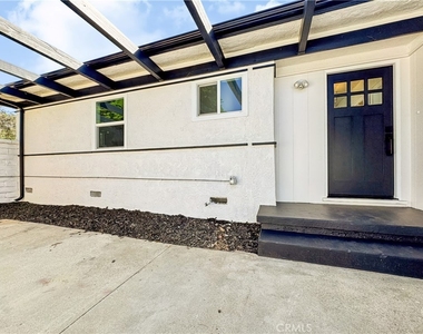 2026 Poinsettia Street N - Photo Thumbnail 10