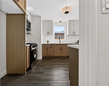 2026 Poinsettia Street N - Photo Thumbnail 19