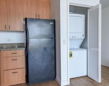 1080 Park Boulevard - Photo Thumbnail 5