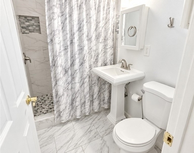 1659 Concord Avenue - Photo Thumbnail 6