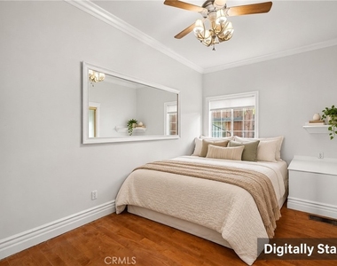 5809 Irving Avenue - Photo Thumbnail 28