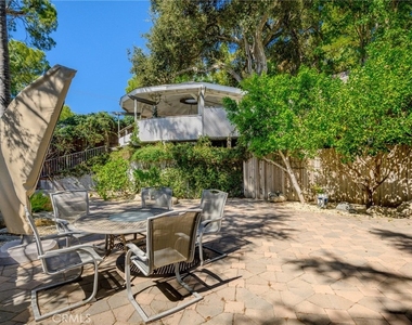 5809 Irving Avenue - Photo Thumbnail 33