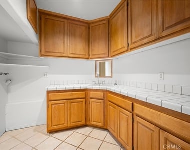 5809 Irving Avenue - Photo Thumbnail 11