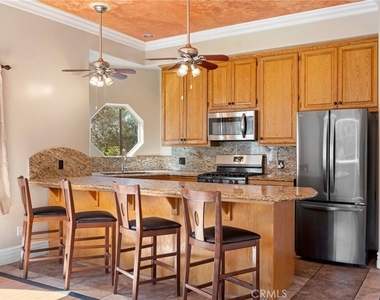 5809 Irving Avenue - Photo Thumbnail 9