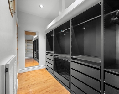 5809 Irving Avenue - Photo Thumbnail 19