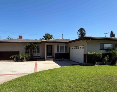 2322 Ivyland Avenue - Photo Thumbnail 3