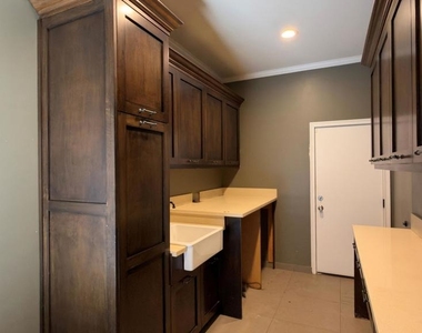 2322 Ivyland Avenue - Photo Thumbnail 30