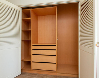 130 S Mentor Avenue - Photo Thumbnail 9