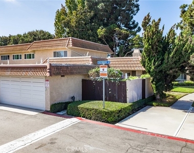 18571 Edgebrook Lane - Photo Thumbnail 48