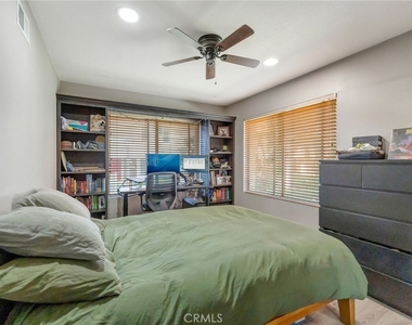 18571 Edgebrook Lane - Photo Thumbnail 23