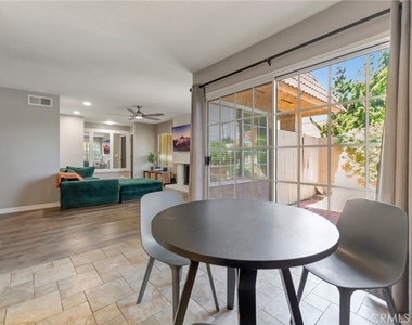 18571 Edgebrook Lane - Photo Thumbnail 11