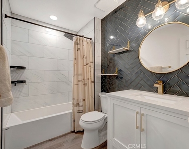 18571 Edgebrook Lane - Photo Thumbnail 18