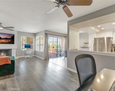 18571 Edgebrook Lane - Photo Thumbnail 8