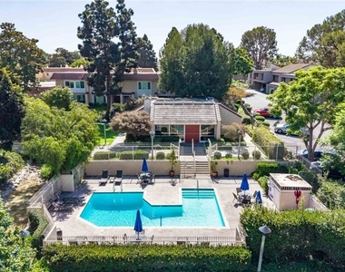 18571 Edgebrook Lane - Photo Thumbnail 46