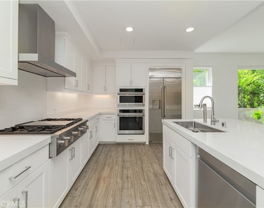 4210 Rivington - Photo Thumbnail 1