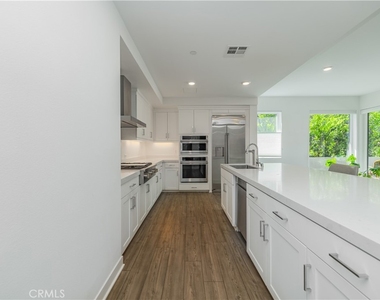 4210 Rivington - Photo Thumbnail 10