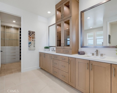 6138 Allure Drive - Photo Thumbnail 42