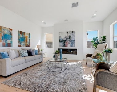 6138 Allure Drive - Photo Thumbnail 15