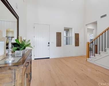 6138 Allure Drive - Photo Thumbnail 21