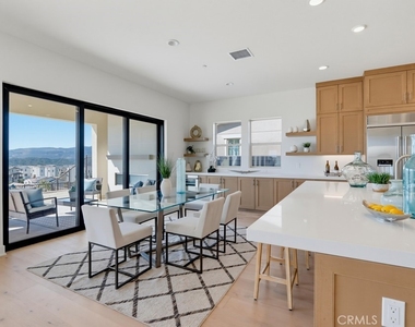 6138 Allure Drive - Photo Thumbnail 4