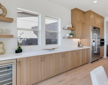 6138 Allure Drive - Photo Thumbnail 11