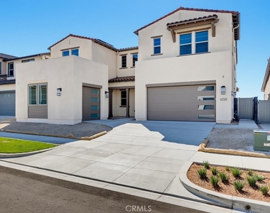 6138 Allure Drive - Photo Thumbnail 1