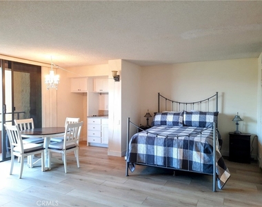 24055 Paseo Del Lago W - Photo Thumbnail 3