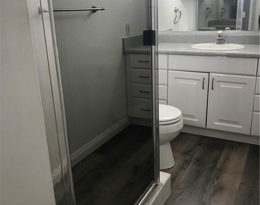 2509 E Santa Fe - Photo Thumbnail 9