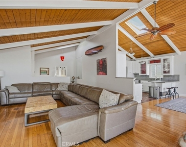27056 Calle Juanita - Photo Thumbnail 15