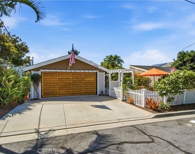 27056 Calle Juanita - Photo Thumbnail 18