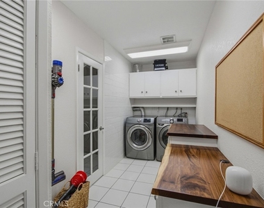 27056 Calle Juanita - Photo Thumbnail 10
