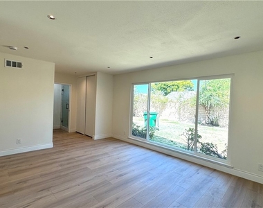 15451 Alsace Cir - Photo Thumbnail 12